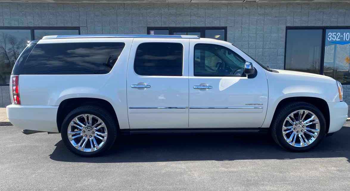 GMC Yukon Denali xl